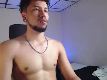 yeff_stone from Chaturbate