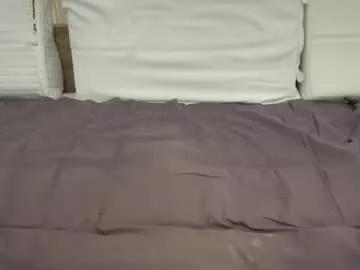 yellow_pinqueen from Chaturbate