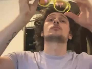 yellowsubmarinex2 from Chaturbate
