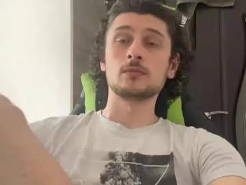 yellowsubmarinex2 from Chaturbate
