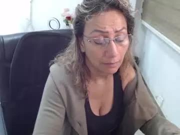 yessilatin from Chaturbate