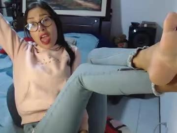 yeyefashon210 from Chaturbate