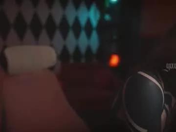 ynnenbrynn from Chaturbate