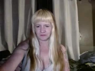 Yourmomma999 webcams show profile image 