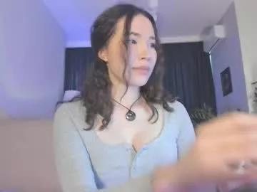 yours_meyy model from Chaturbate