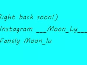 yumm_lolly from Chaturbate