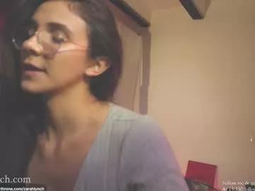 zarahlynch from Chaturbate