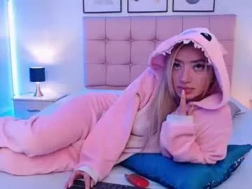 zoee_joness from Chaturbate