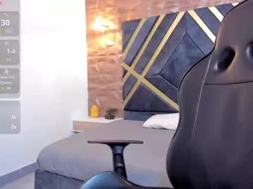 zoee_martins_ from Chaturbate