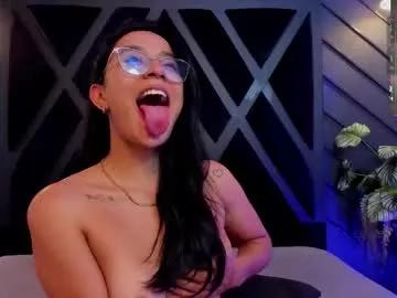 zoee_martins_ from Chaturbate