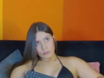 zoee_moretti from Chaturbate