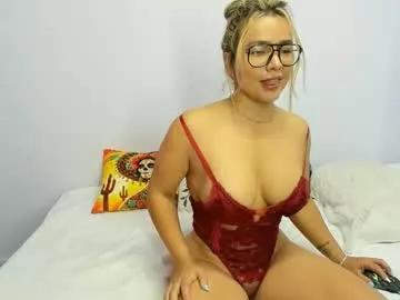 zoesamara from Chaturbate is Freechat
