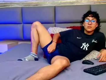 zoro_v from Chaturbate is Freechat