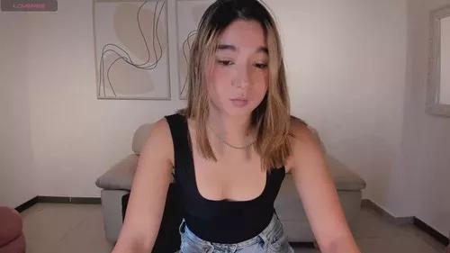 Photos of adharamorettii from Cherry is Freechat