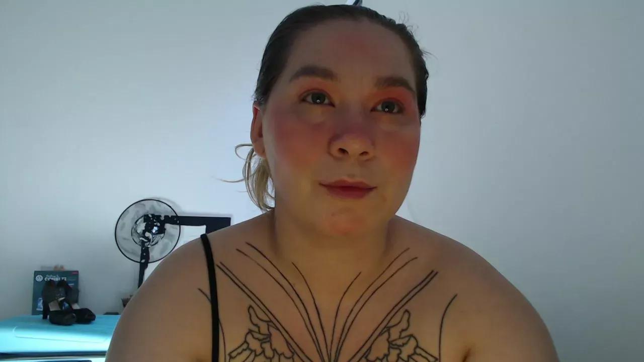 Photos of alisau from Cherry is Freechat