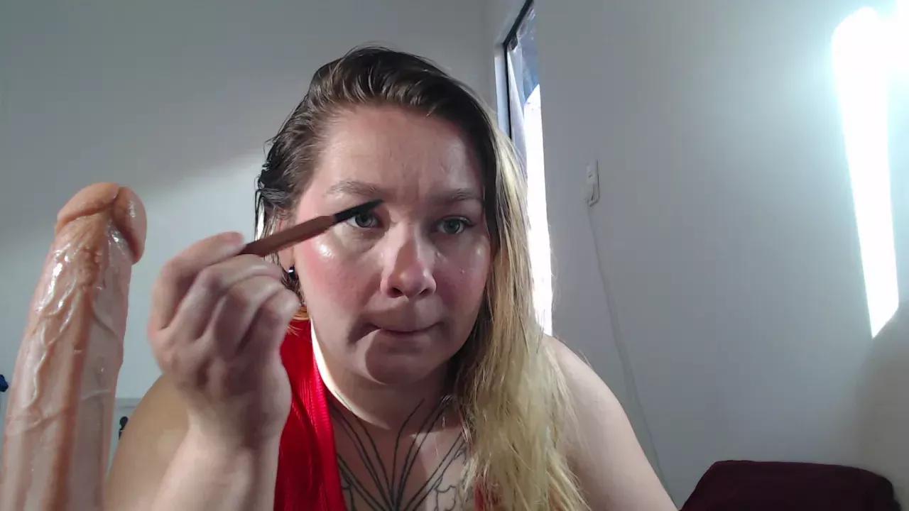 alisau from Cherry is Freechat