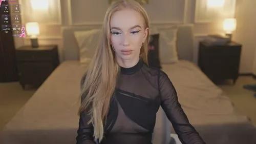 Photos of ameliablaze from Cherry is Freechat