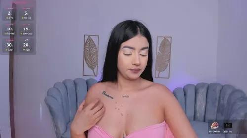 ameliejhons from Cherry is Freechat