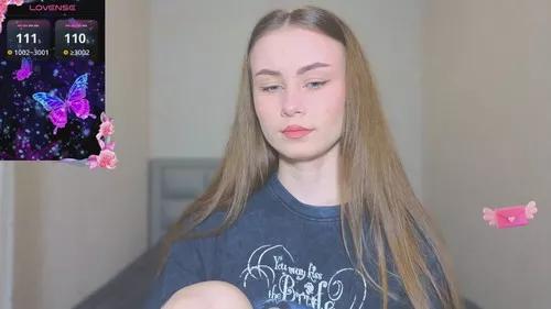 Photos of aminalux from Cherry is Freechat