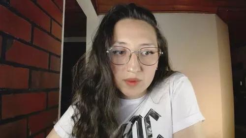 analovee from Cherry