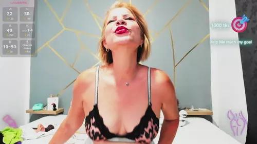 Photos of anjalijones from Cherry is Freechat