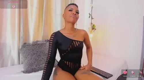 Photos of annprices from Cherry is Freechat