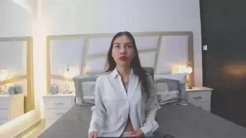 Aprilgarner webcams show profile image 