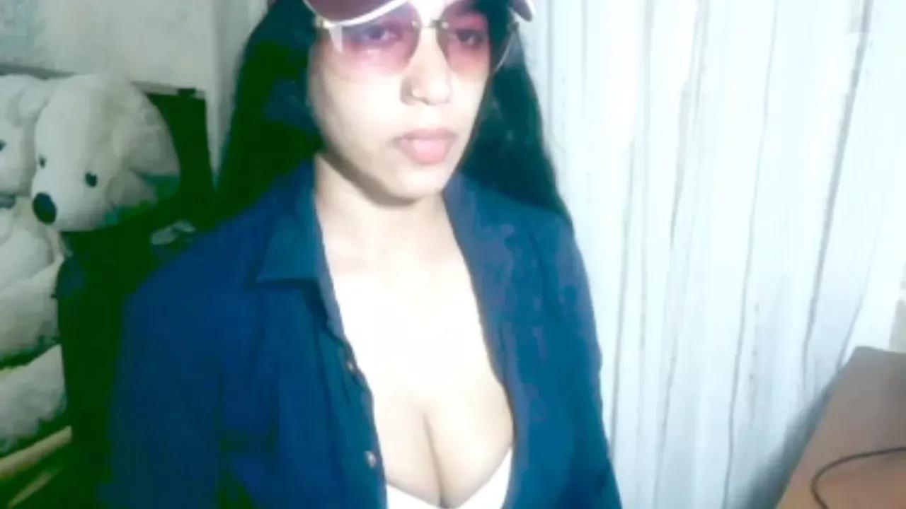 Photos of arabian56 from Cherry is Freechat