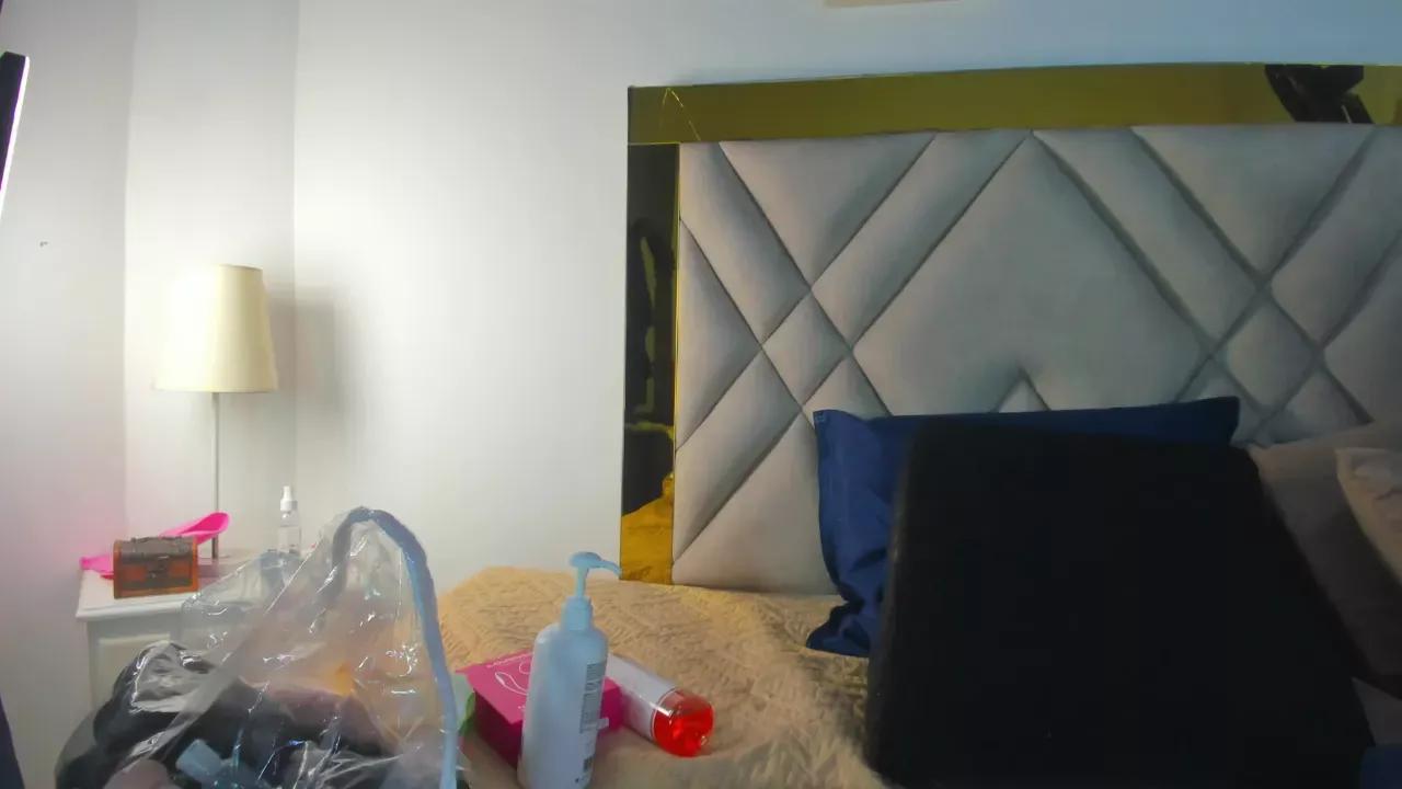 arianamartins from Cherry is Freechat