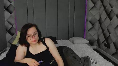Photos of arisfoxx from Cherry is Freechat