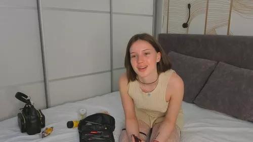 asacrystal from Cherry is Freechat