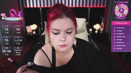 bettydark from Cherry is Freechat