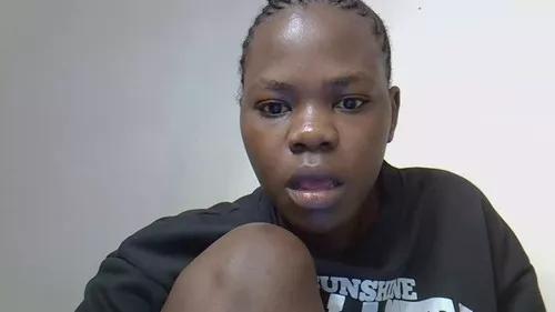 Photos of blackapple from Cherry is Freechat