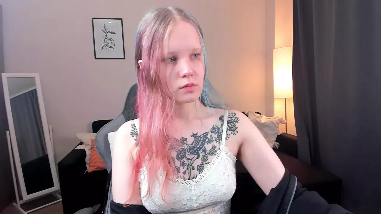 Photos of boostyboobs from Cherry is Freechat