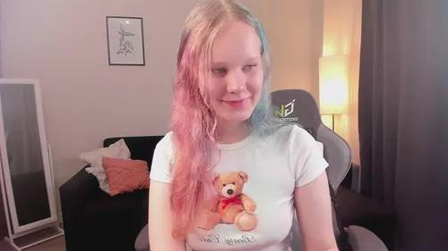 Photos of boostyboobs from Cherry is Freechat