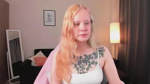 Photos of boostyboobs from Cherry is Freechat