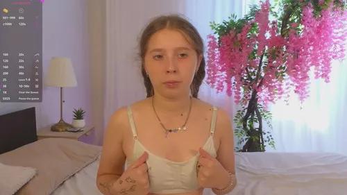 Photos of catherinerich from Cherry is Freechat