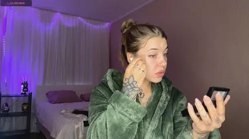 cherrymiley from Cherry is Freechat