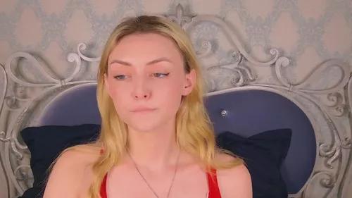 Photos of cindyfors from Cherry is Freechat