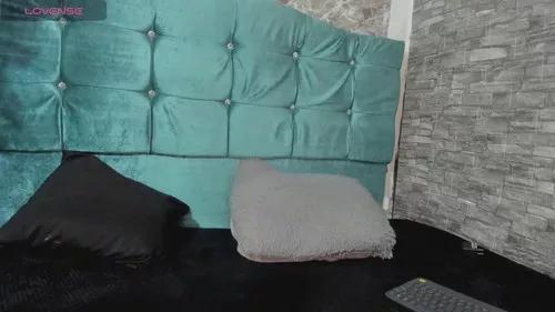Cloe66 webcams show profile image 