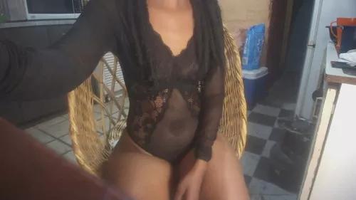 Photos of curvyslender76 from Cherry is Freechat