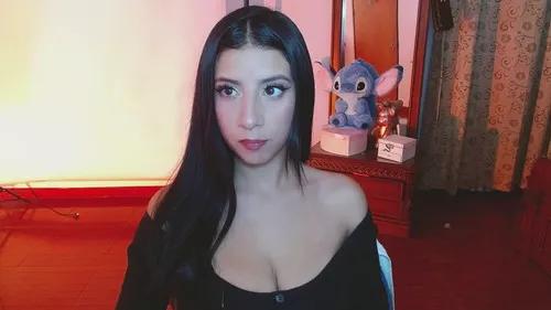darkmoonn from Cherry is Freechat