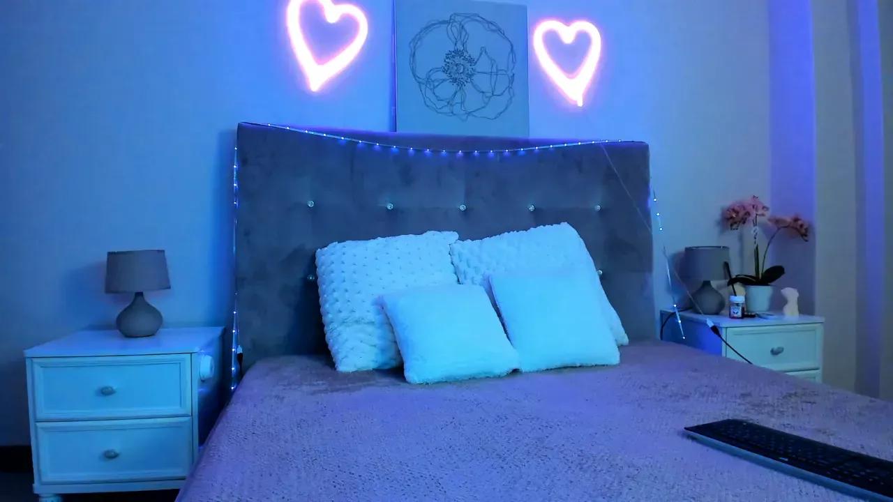 Dirty chat webcam: explore liveshows with versed models, from laying bare to fetishes, in a variety of sexy free adult webcams.