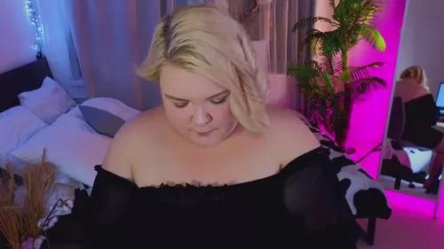 Photos of ellabigbaby from Cherry is Freechat
