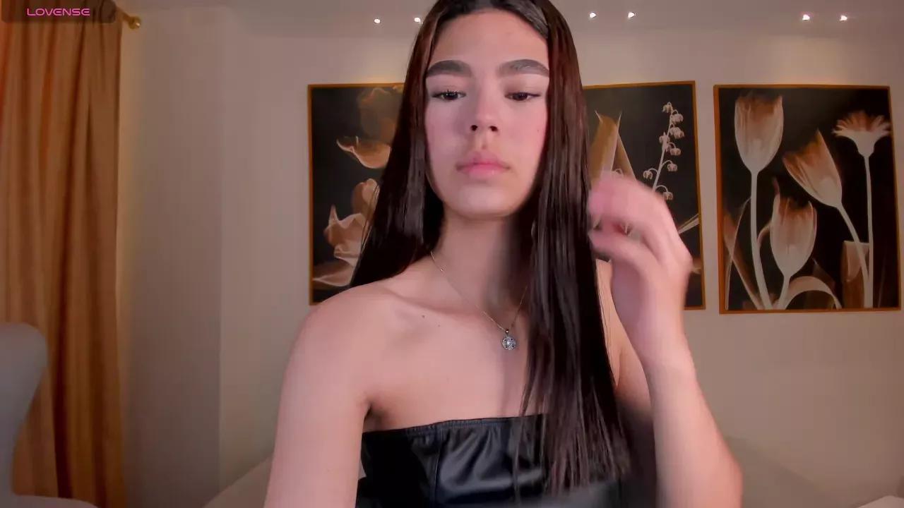 elliescott from Cherry