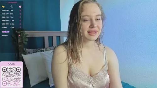 Photos of evablanche from Cherry is Freechat