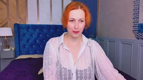 eviebennet from Cherry
