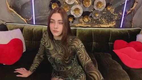 Photos of feralflower from Cherry is Freechat