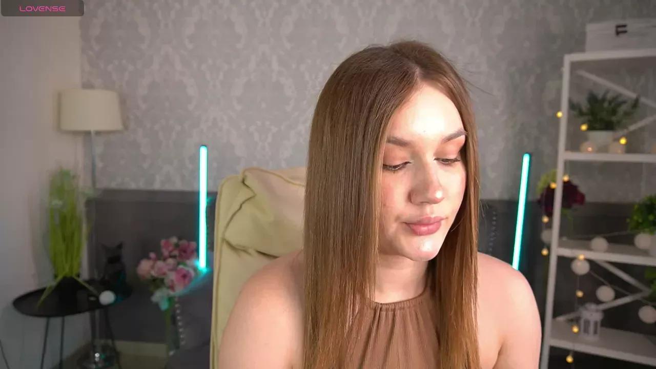 Photos of foxyykate from Cherry is Freechat