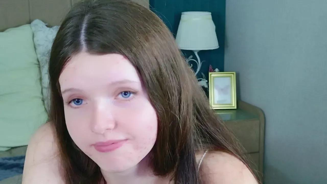 gabyessen from Cherry is Freechat